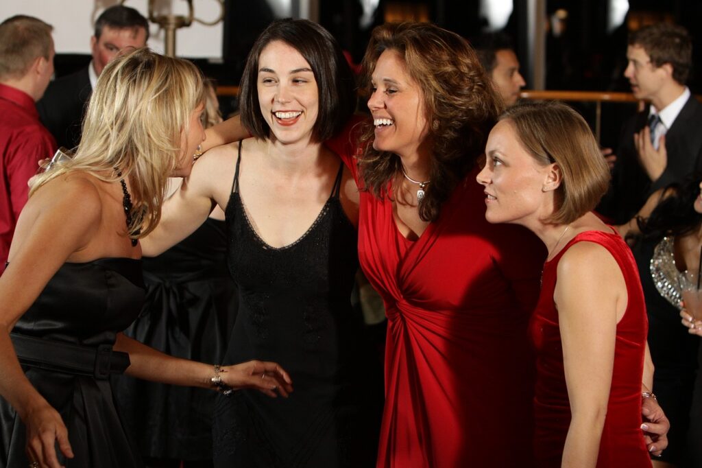 women, happy, smile-5039680.jpg